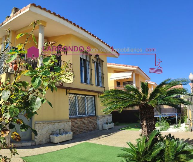 Casa o chalet en venta en Camí de Cervera, Las Atalayas – Urmi – Cerro de Mar
